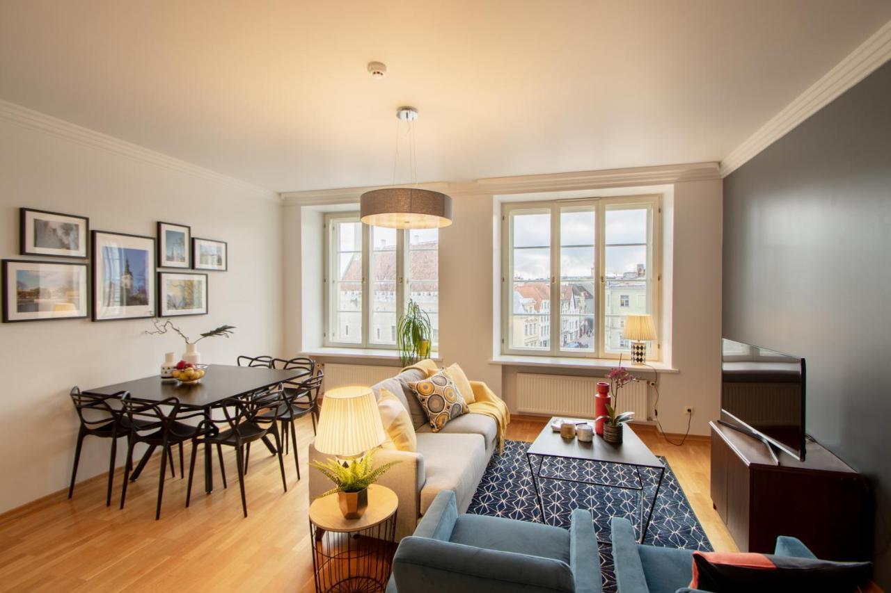 Tallinn City Apartments Old Town Square מראה חיצוני תמונה