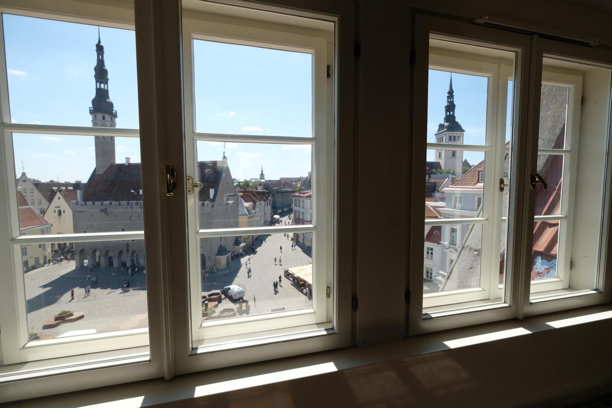 Tallinn City Apartments Old Town Square מראה חיצוני תמונה